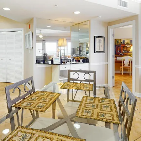 Admirals Quarters Villa Orange Beach Room photo