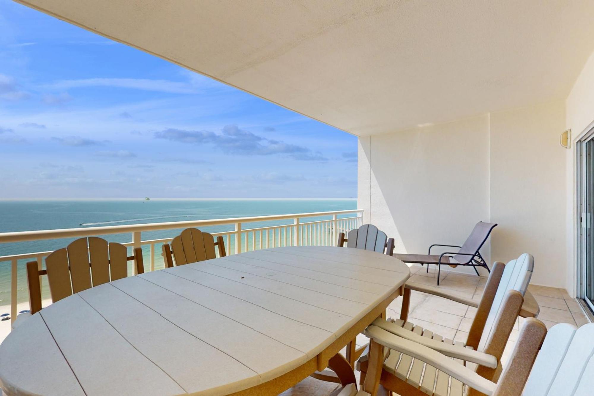 Admirals Quarters *