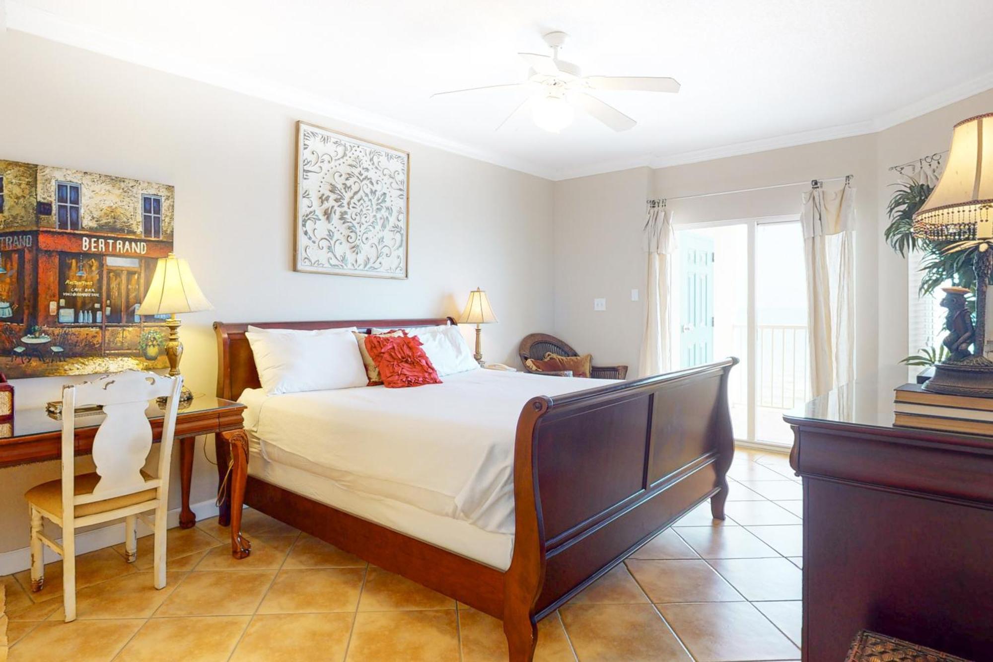 Admirals Quarters